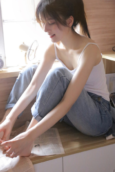 古堡女仆的服务在线观看